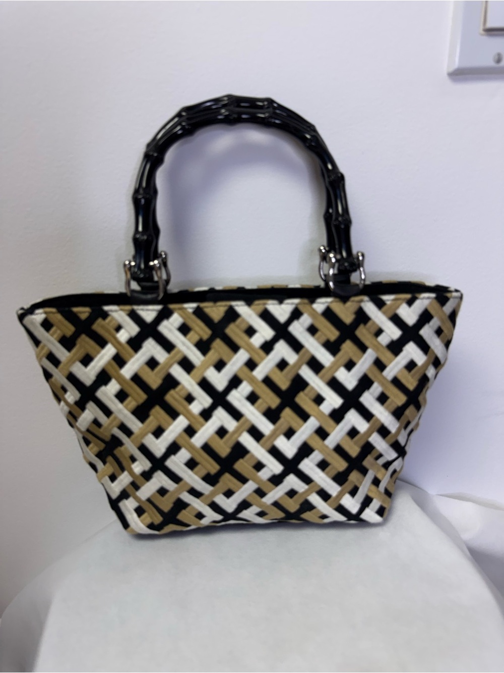 Talbots Woven Pattern Black, White & Tan Tote Bag, bamboo style handles. NWOT